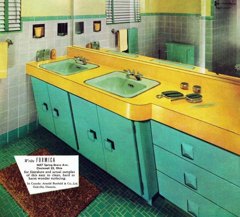60 vintage '60s bathrooms with serious style: Sunken tubs, glam vanities & wild wallpaper ...