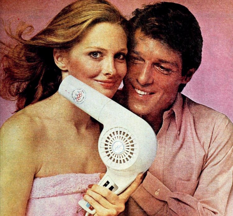See 30 fab vintage blow dryers & handheld hair stylers from the 70s