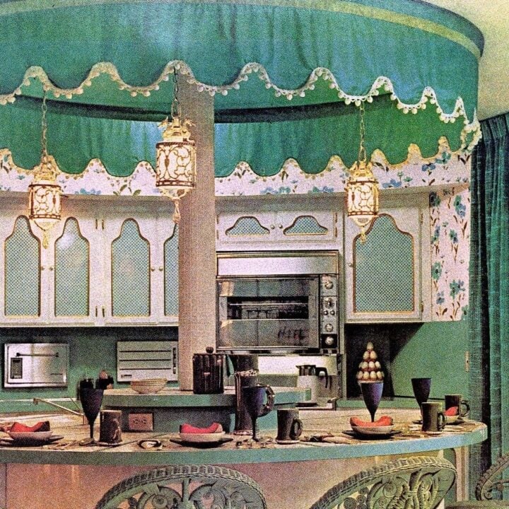 Vintage carousel kitchen islend decorating idea