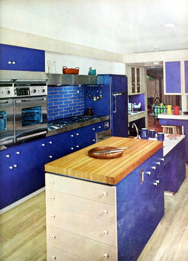 26 unique retro kitchen islands Home inspiration from the 60s Click Americana