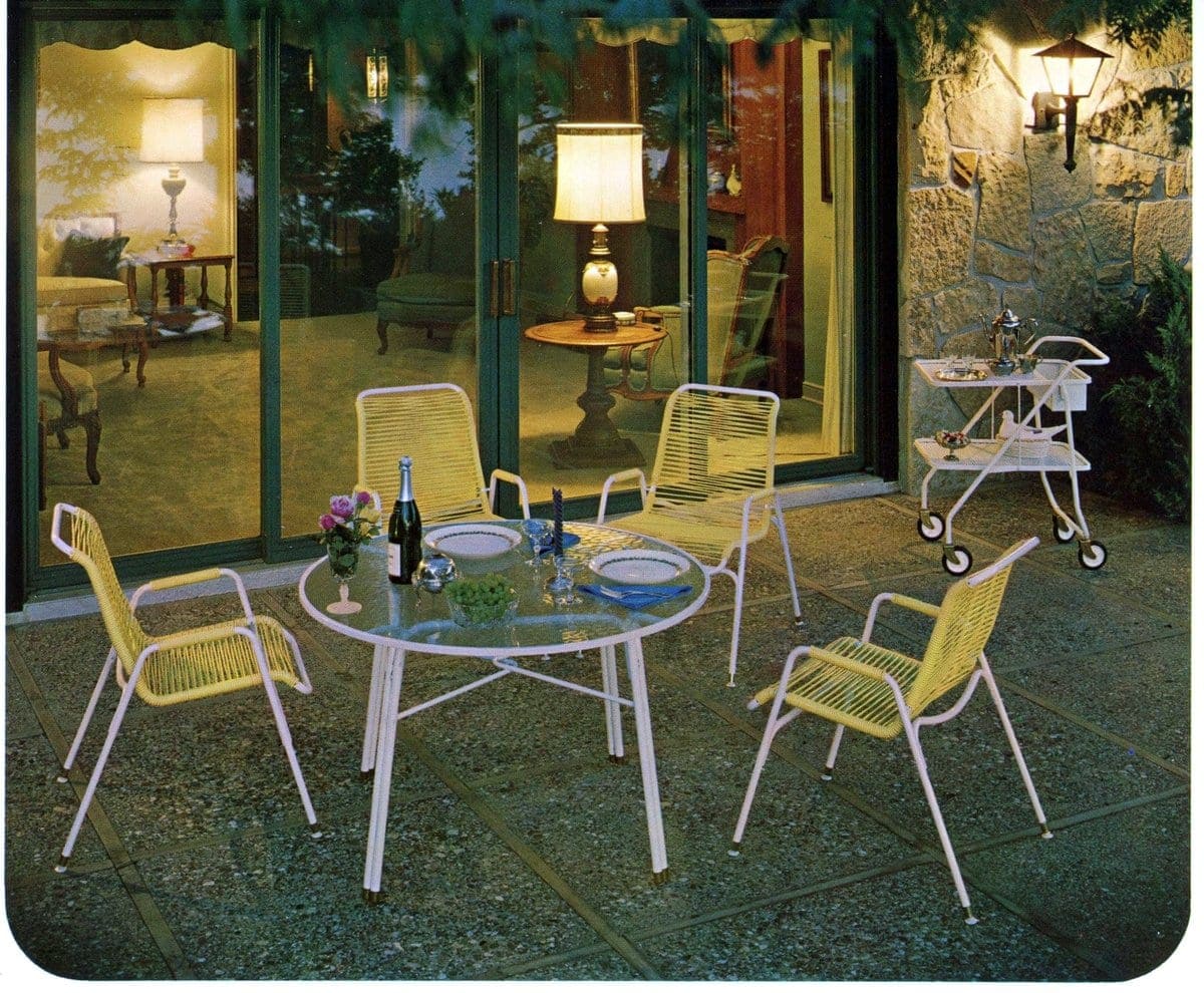 See 60 vintage patio furniture sets that offered outdoor relaxation the