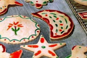 Vintage paintbrush cookies via ClickAmericana com