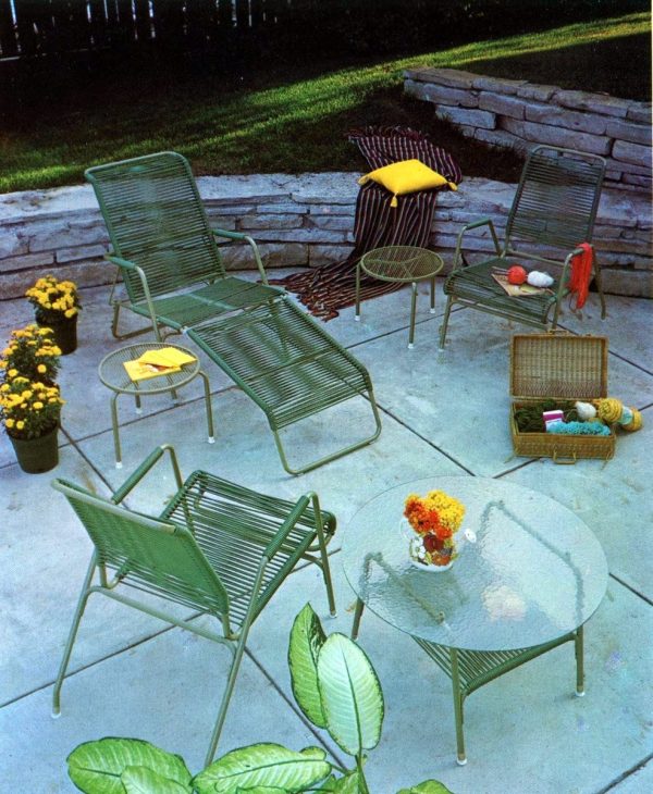 See 60 vintage patio furniture sets that offered outdoor relaxation the oldfashioned way