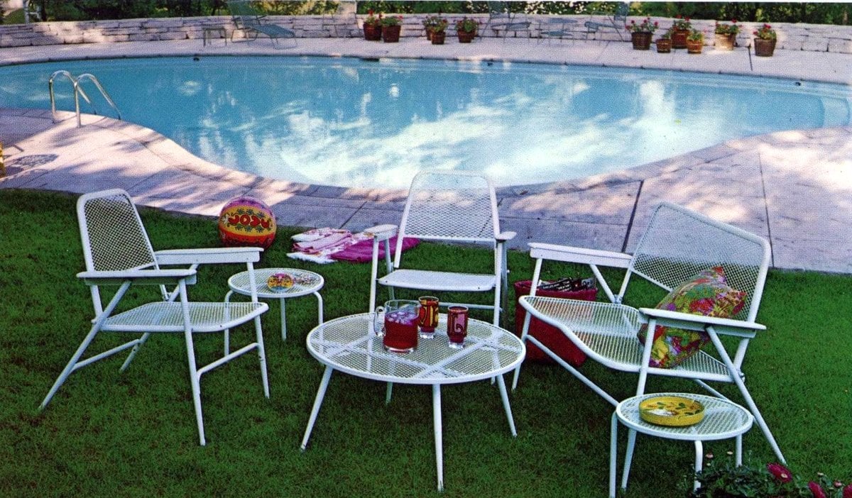 See 60 vintage patio furniture sets that offered outdoor relaxation the oldfashioned way