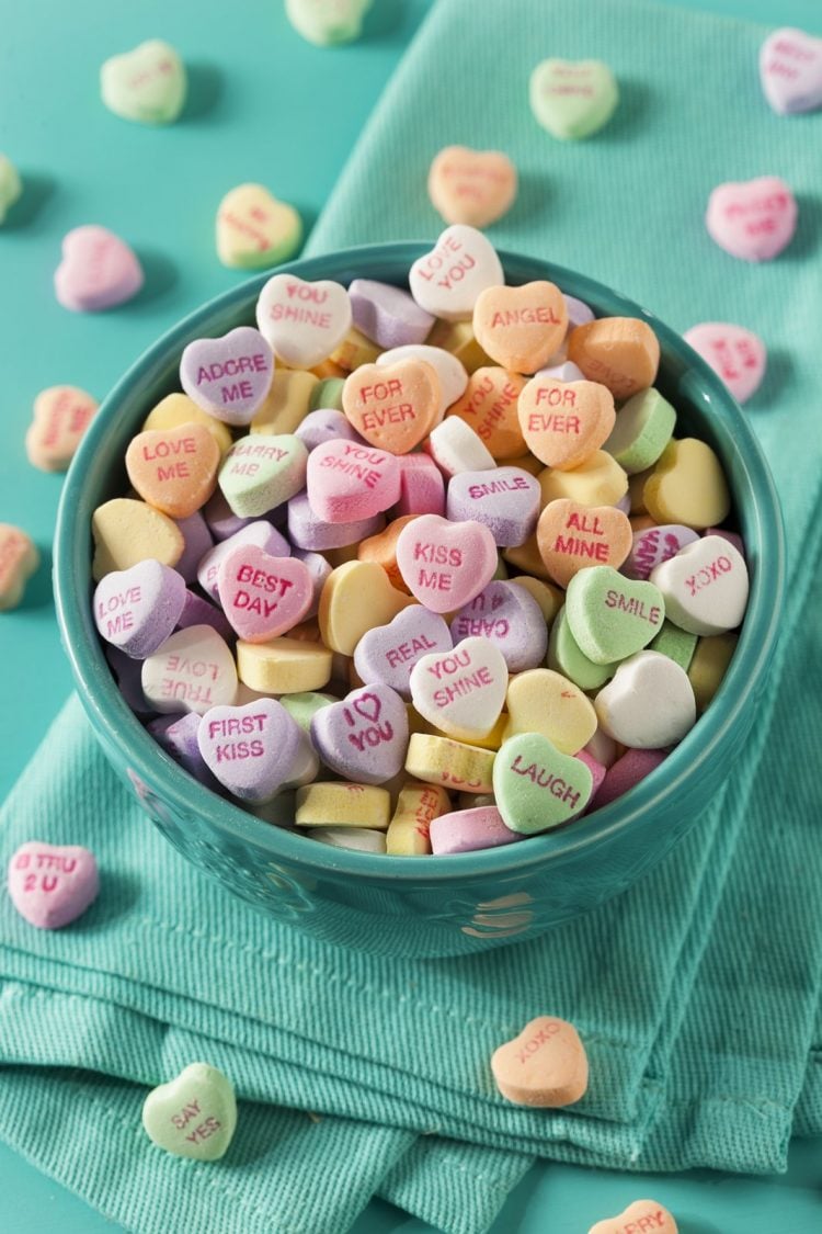Where did those candy hearts with words on them come from? 5 Candy Conversation Hearts for Valentine's Day