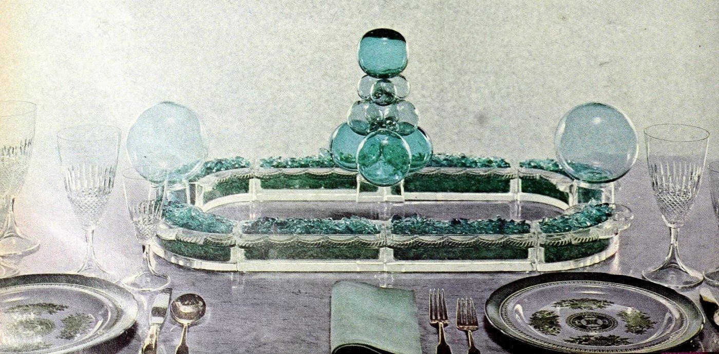 40 vintage centerpiece ideas Table decor from yesteryear Click Americana