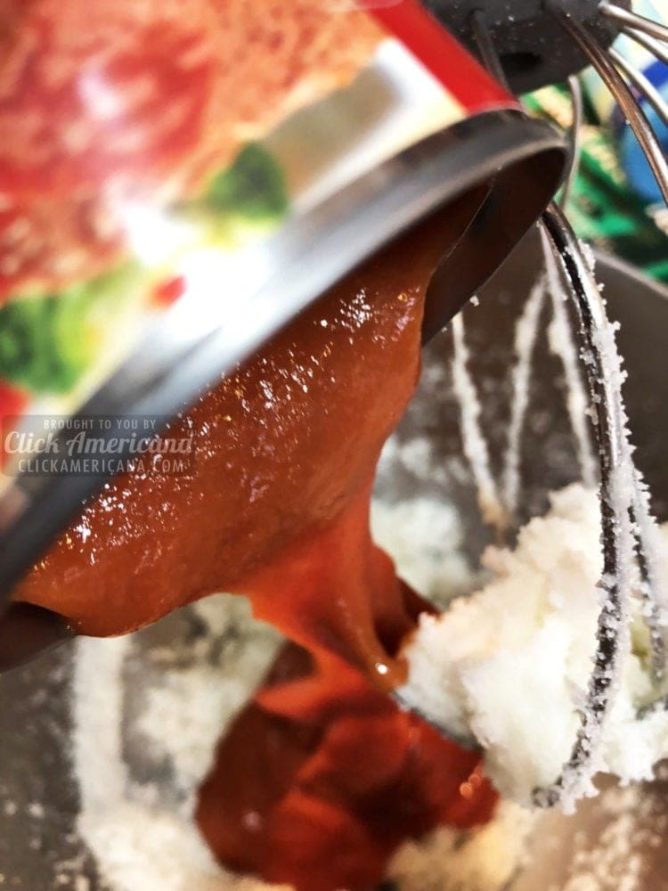 Magic tomato soup cake recipes from the '50s & '60s