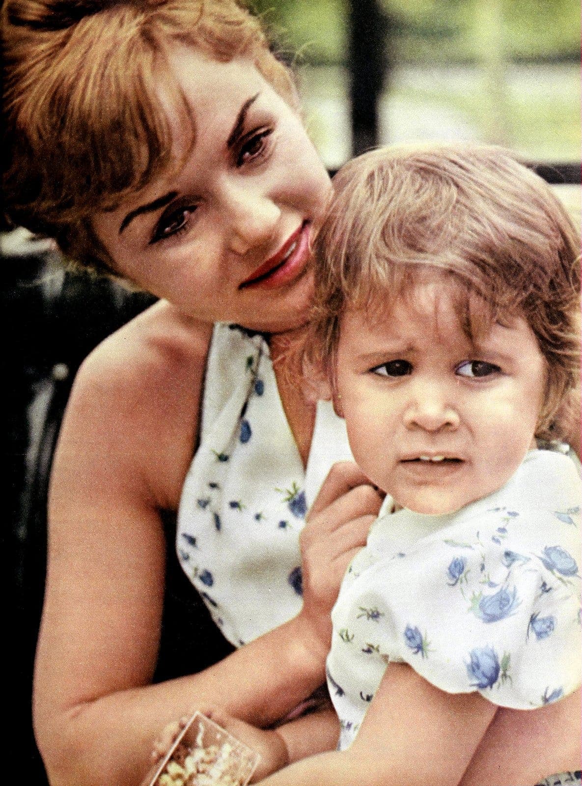 Young Carrie Fisher - Baby (3)