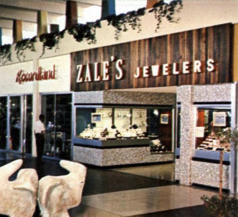 Zales jewelers mall store (1961) via ClickAmericana com
