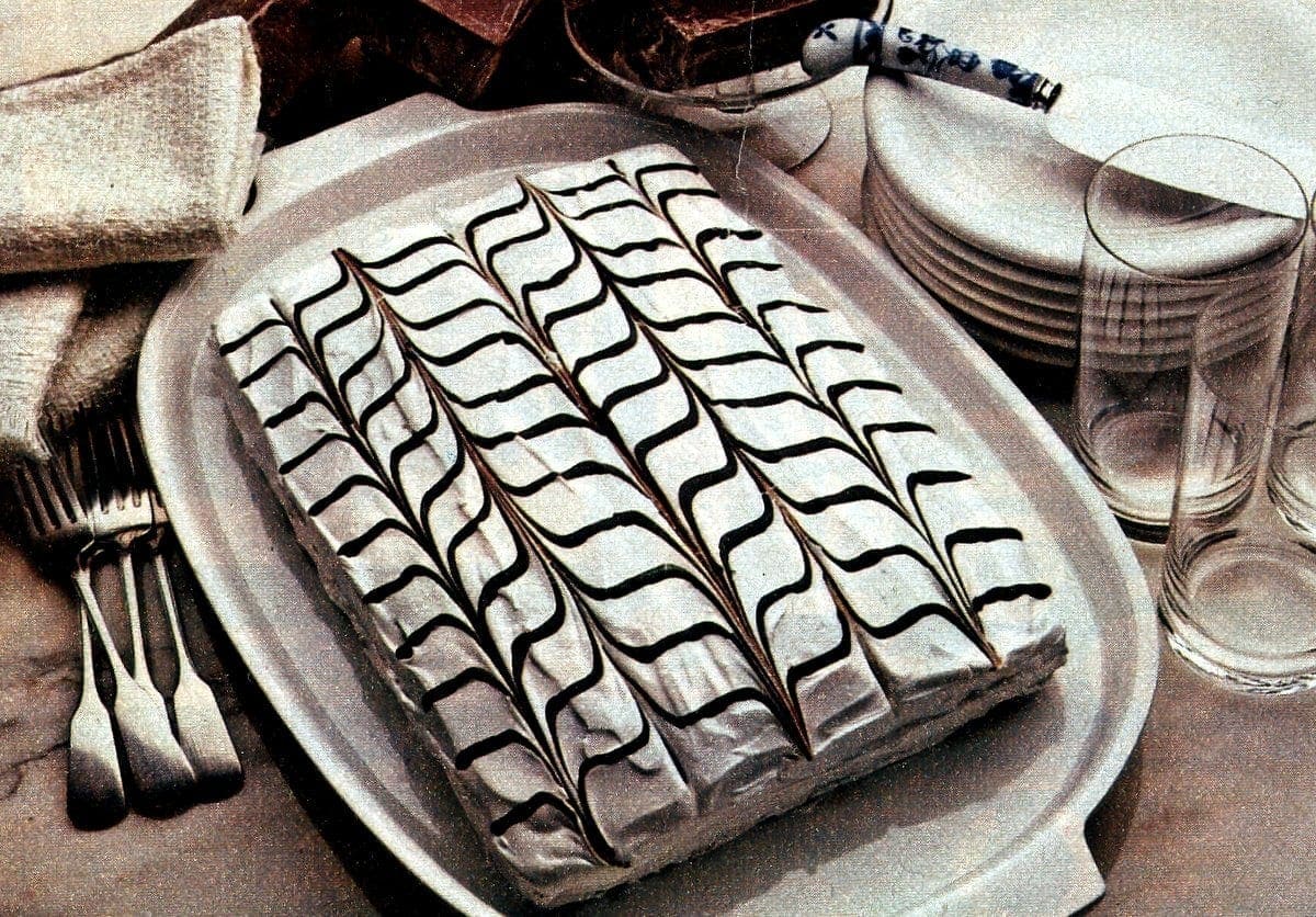 A chocolate & vanilla pretty party cake (1982)