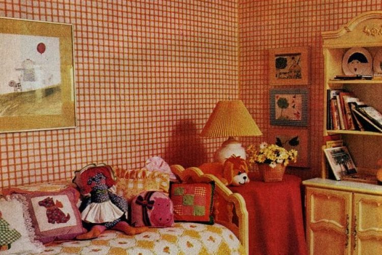 Beautiful, practical, familyfriendly house (1975) Click Americana