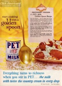 Golden spoon recipe for smothered chicken with PET® evaporated milk and dried parsley flakes, classic vintage American food advertisement.