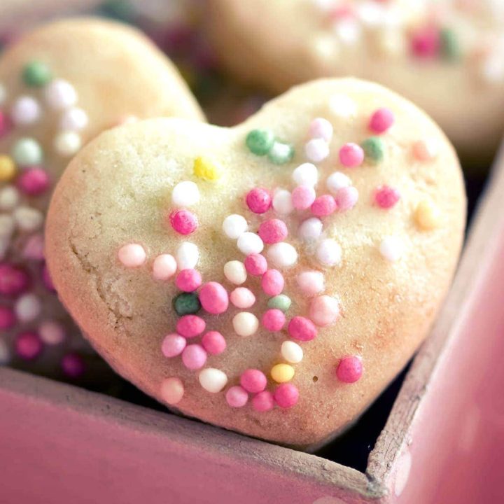 Image for Sweet! 8 classic sugar cookie recipes (1971)